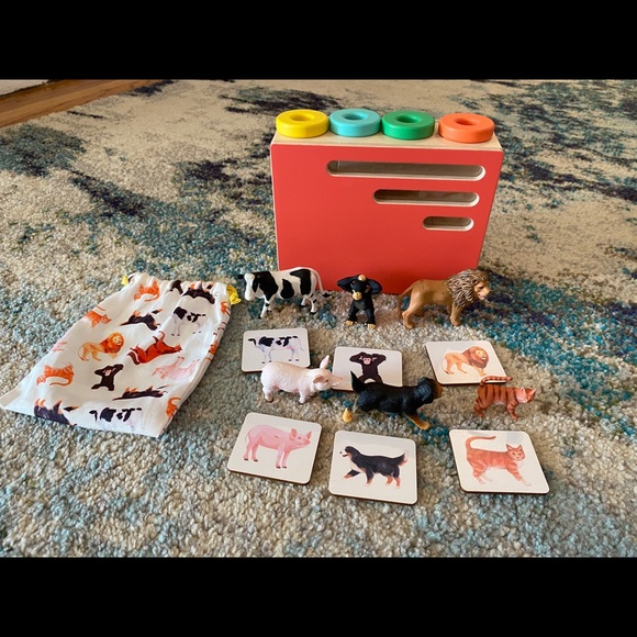 Lovevery bundle animal match and count/ring chute - Picture 2 of 7